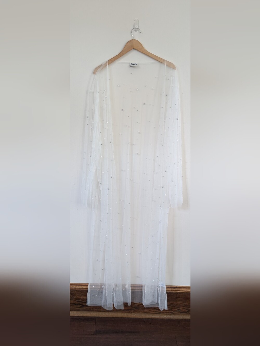 Arula White Tulle Pearl Beaded Robe Cardigan Size C 22-24 3X 3XL Bridal
